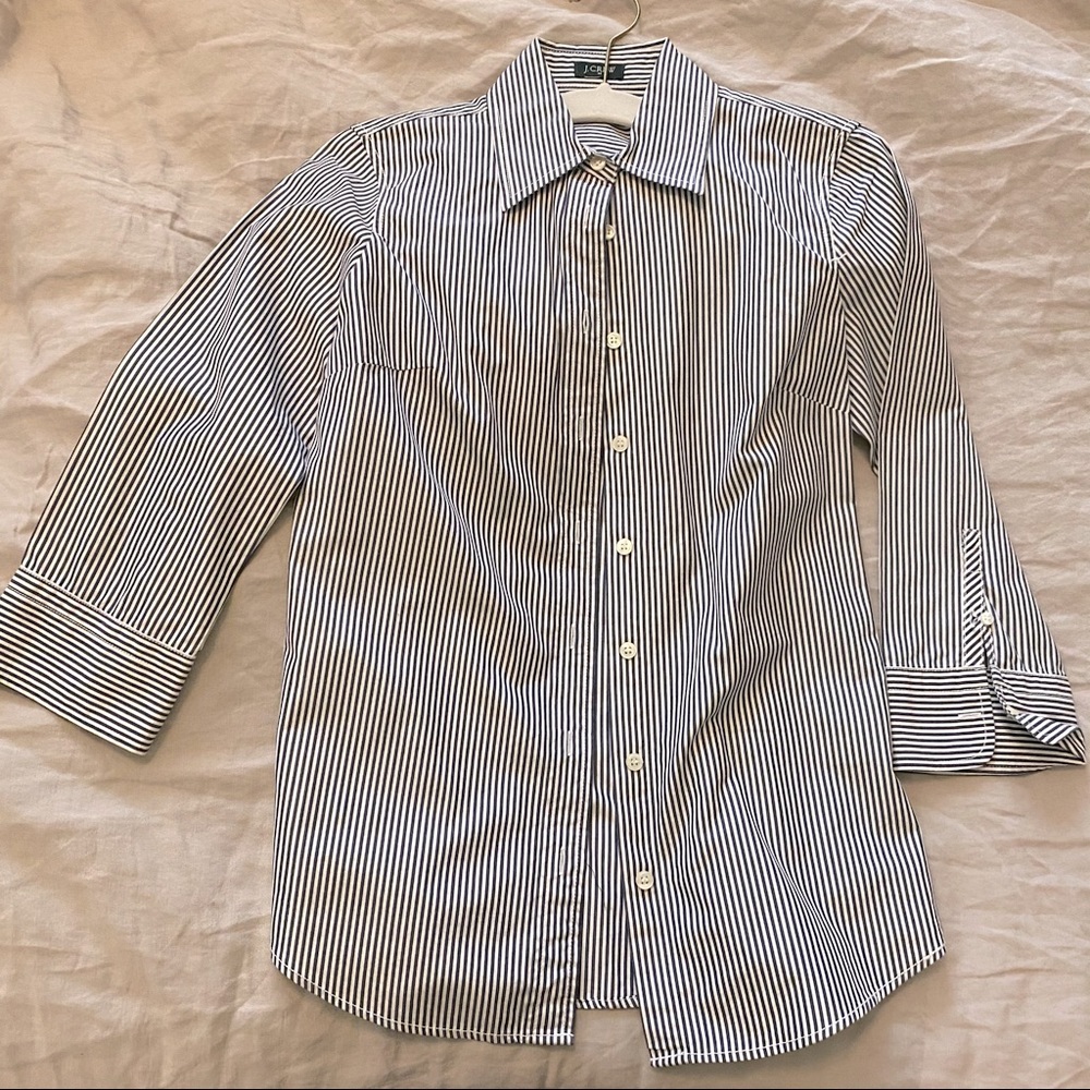 J Crew 3/4 sleeve stripe button down w darting XS